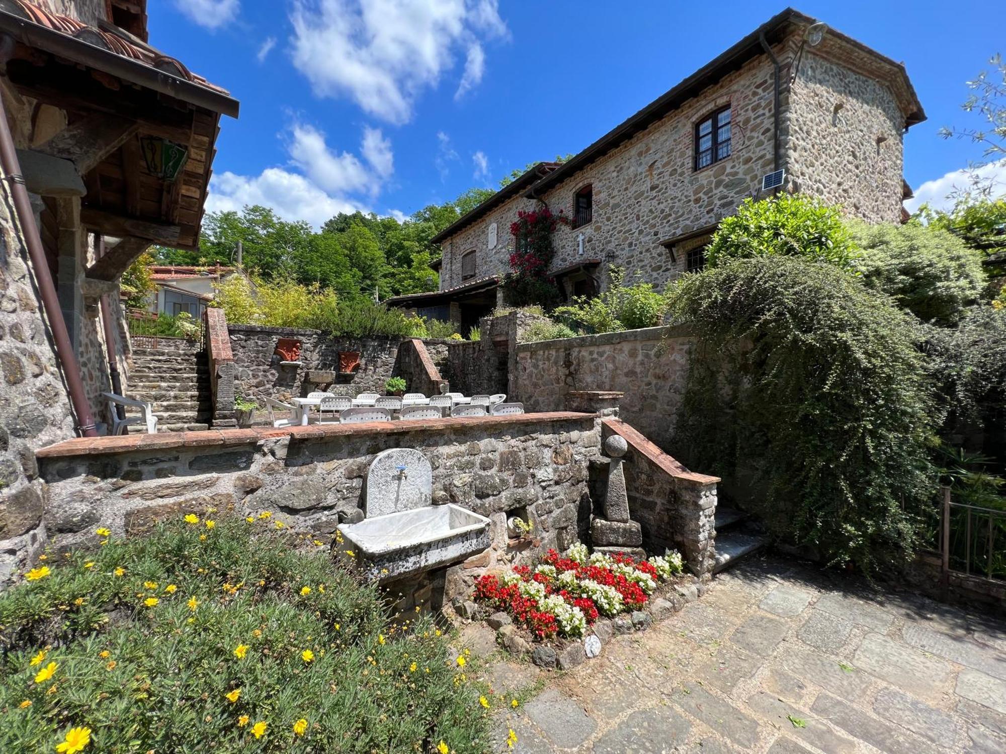 Podere Beatrice 20 Pax By Villasretreats Bardine di San Terenzo エクステリア 写真